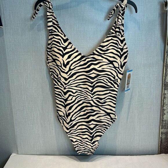 NEW Social Standard Sanctuary Tie Knot Strap One-Piece Swimsuit Sz Large Zebra P - Picture 1 of 11